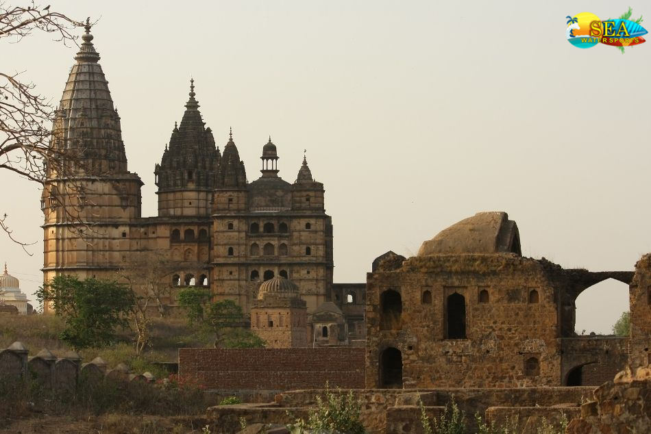 Chaturbhuj Temple