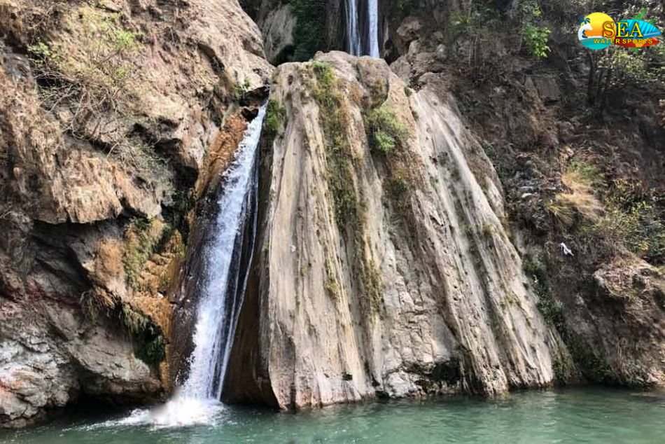 Neer Gaddu Waterfall