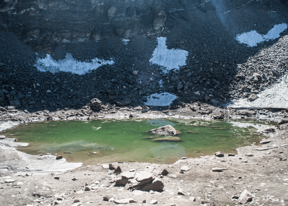 Roopkund Lake