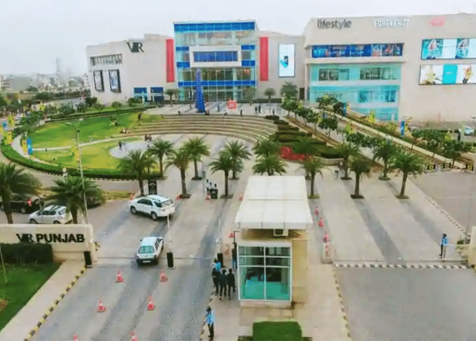 VR Punjab  Shopping Mall in Punjab